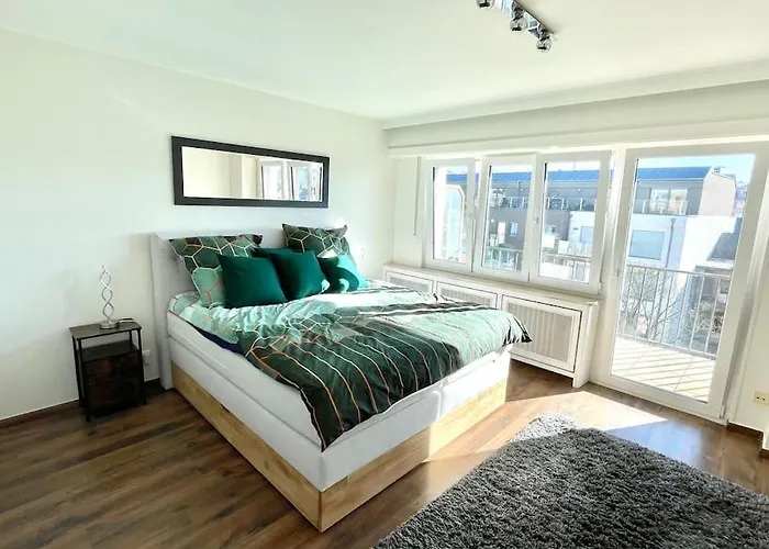 Big Penthouse 2 Bedrooms In Center With Parking And Largeterrace-41