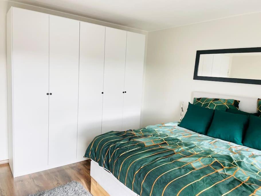 Big Penthouse 2 Bedrooms In Center With Parking And Largeterrace-41 * Luxemburg